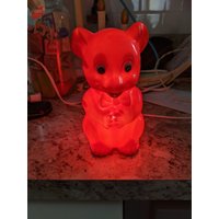 Vintage Roter Mid Century Teddybär Light Up Bank Working von TrueColorMemories