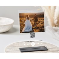 Personalisierte Song Plaque Mit Holzständer, Paare Geschenk, Geschenk Für Sie, Ihn, Spotify Song, Hochzeitsgeschenk, Sound Wave von TrueWillowGifts