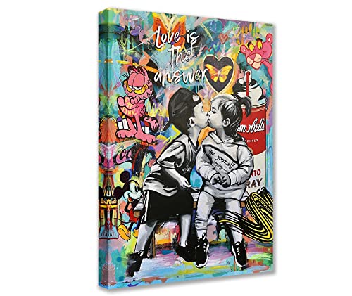 Tucocoo Banksy Straßenkunst, Leinwand, Wanddekoration, Liebe ist die Antwort, Graffiti-Gemälde, Kleiner Junge und Mädchen, Kuss-Bilder, modernes Kunstwerk, 40 x 60 cm, 1 Stück von Tucocoo