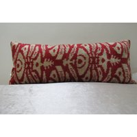 Versandkostenfrei, 23 Zoll X 9 Zoll, Seidensamt Ikat Kissen, Hand Loom Made Silk Velvet Kissenbezug, Lumbar Seidensamt Kissen von TulipRug