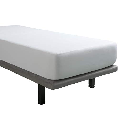 Tural - Antibakterieller Matratzen-Auflage. Wasserdicht und atmungsaktiv. Frottee aus 100% Baumwolle. Größe 150x190/200cm - Matratzenschoner Tural - Antibakterieller Matratzen-Auflage. Wasserdicht und atmungsaktiv. Frottee aus 100% Baumwolle. Größe 150x190/200cm - Matratzenschoner von Tural