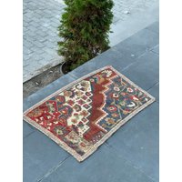 Handgeknüpfter Teppich, Kleiner Antiker Orientteppich von TurkishRugLuxury