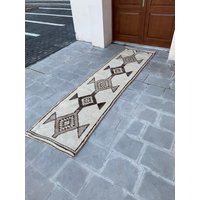 Nötr Läufer, Handgemachter Beige Treppenläufer, Bettvorleger, 3 X Meter von TurkishRugLuxury