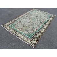 Großer Teppich, Grüner Vintage Orientteppich, Handgewebter Wollteppich, Oushak, 1, 5 X 2, 5 M Ra1537 von TurkishRugSupplier