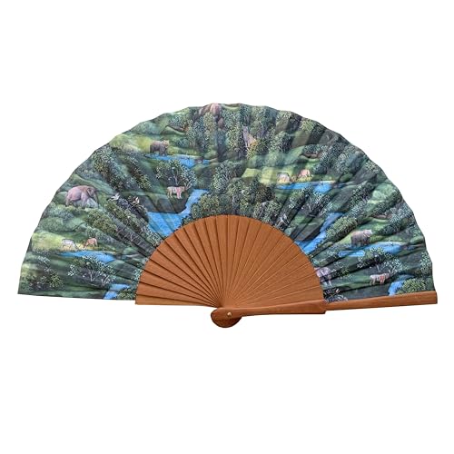 Spanischer Handfächer Libro de la Selva–Holz und Baumwolle–23 cm–Hülle und Einband aus Jute–Modeaccessoire–Handgefertigt in Spanien–Events und Geschenke–Kollektion Alzar la Mirada–Tusitala Barcelona von Tusitala Barcelona