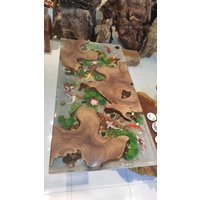 Individueller Epoxidharz Tisch Modernes Holz Und Koi Teich Kunst von TvWoodResin