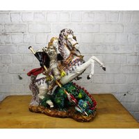 Große Wunderschöne Statue Heiliger Georg, Drachentöter Pattarino Marioni Terracotta von Tweedeleven