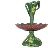 Majolica Große Epergne Trompete Doppelvase Center Tischstück Mistelzweig Selten Majolica Große Epergne Trompete Doppelvase Center Tischstück Mistelzweig Selten von Tweedeleven