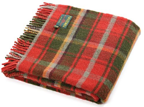 Dark Maple Tartan Pure New Wolle Knie Reisen Teppich werfen – British Made – Tweedmill von Tweedmill Textiles