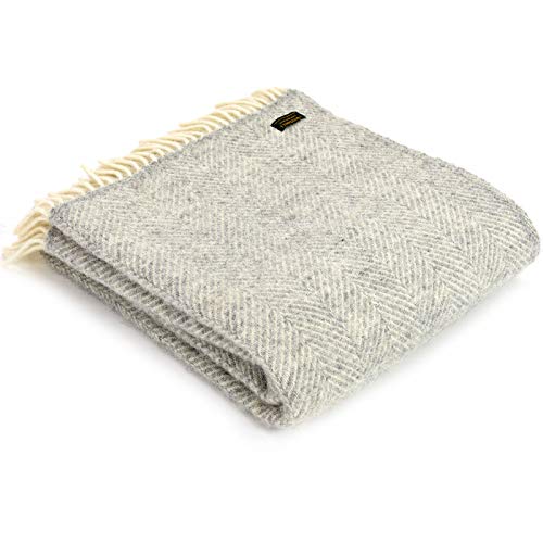 Tweedmill Textiles Fischgräten-Knie-Teppich, 100 % reine Schurwolle, hergestellt in Großbritannien, Silbergrau von tweedmill
