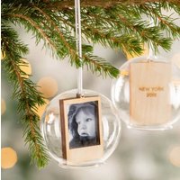 Personalisierte Holzdestination Foto Glaskugel von TwentySevenUK