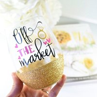 Weg Vom Markt Glitzer Weinglas - Verlobungsweinglas Braut Verlobtes Zu Sein Brautjungfer von TwinkleTwinkleLilJar