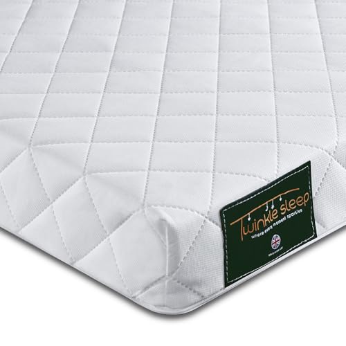 Twinklesleep TWINKLE SLEEP Hypoallergene Babybett-Matratze, 140 x 70 x 10 cm, temperaturregulierend und hergestellt in Großbritannien, langlebig, universelle Passform, weicher Kidtech-Bezug Twinklesleep TWINKLE SLEEP Hypoallergene Babybett-Matratze, 140 x 70 x 10 cm, temperaturregulierend und hergestellt in Großbritannien, langlebig, universelle Passform, weicher Kidtech-Bezug von Twinklesleep