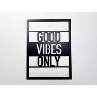 Good Vibes Only Holzschild, Holzwandkunst, Motivierende Wanddekoration, Wohnzimmer Schild, Schlafzimmer Bar Büro Wandkunst von TwinsUniqueHomeDecor