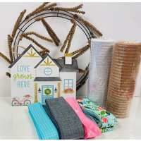 Liebe Wächst Hier Kranz-Kit, Frühling Sommer Blumen Alltag Willkommen Diy Kranz-Kit von TwistedGrapevinesTX