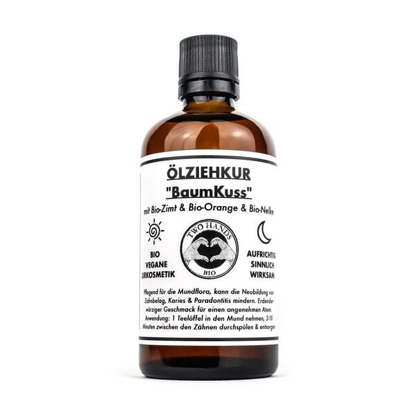 Two Hands BIO Ölziehkur „BaumKuss“ mit Bio-Zimt & Bio-Orange - Mundöl - Bio Vegan Two Hands BIO Ölziehkur „BaumKuss“ mit Bio-Zimt & Bio-Orange - Mundöl - Bio Vegan von Two Hands BIO