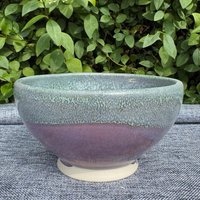 Handgefertigte Keramikschale, Frühstücksschale, Lila Und Grün Handgefertigte Keramikschale, Frühstücksschale, Lila Und Grün von TwoPeasinaPottery