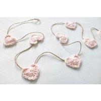 Baby Girlande Rosa Gehäkelte Herz Vintage Dekoration Für Mädchen Babyzimmer 30 45 60 Zoll Baby Girlande Rosa Gehäkelte Herz Vintage Dekoration Für Mädchen Babyzimmer 30 45 60 Zoll von TwoSeasideBabes