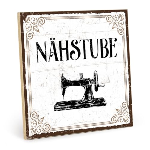 TypeStoff Holzschild mit Spruch – NÄHSTUBE – im Vintage-Look mit Zitat als Geschenk und Dekoration - HS-00328 von TypeStoff