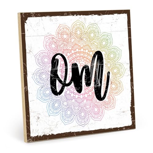 TypeStoff Holzschild mit Spruch – Om – im Vintage-Look mit Zitat als Geschenk und Dekoration zum Thema Ruhe, Hygge und Gelassenheit - HS-00923 von TypeStoff