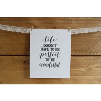 Das Leben Muss Nicht Perfekt Sein, Um Wunderbar Zu Sein - 8x10 Druck Handlettering Typografie von TypebyAlice