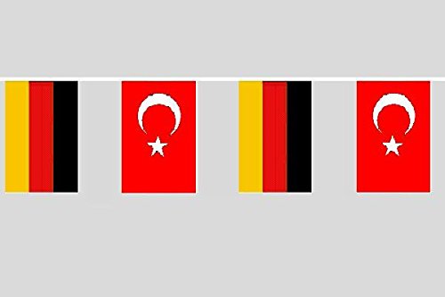 U24 Flaggenkette Deutschland - Türkei 10,40 m Fahne Flagge Fahnenkette Freundschaft von U24