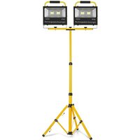 UISEBRT LED Baustrahler AKKU mit Stativ, 2 * 100W Warmweiß LED Arbeitsscheinwerfer Fluter Wasserdicht IP65 für den Innen-und Außenbereich von UISEBRT