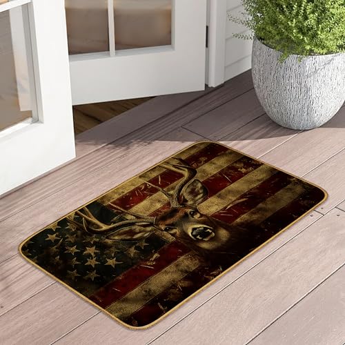 Fußmatte mit amerikanischer Flagge, Retro-Geweih, dekorativ, für drinnen und draußen, rutschfest, für Eingangsbereich, Terrasse, 43,2 x 73,2 cm Fußmatte mit amerikanischer Flagge, Retro-Geweih, dekorativ, für drinnen und draußen, rutschfest, für Eingangsbereich, Terrasse, 43,2 x 73,2 cm von UIUPRO