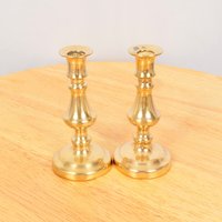 2 Kerzenhalter/|| Vintage Messing Massiv Set Aus Zwei Kerzenhaltern Runde Basis von UKAmobile
