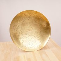 25 cm Schale/Teller Tablett || Vintage Massives Messing Blumen - Und Drachendesign Handgefertigte Gravuren Made in China 25 cm Schale/Teller Tablett || Vintage Massives Messing Blumen - Und Drachendesign Handgefertigte Gravuren Made in China von UKAmobile