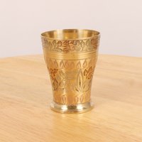 Glas/Miniatur Vase || Vintage Messing Massiv Blumenmuster Handgefertigte Gravuren Emaille Hergestellt in Indien 1407 Jm von UKAmobile