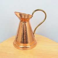 Vintage Stil Krug/Ölkrug Getränkekrug Vase || Lackierter Kupferkorpus Mit Messinggriff Handgefertigtes Hammered Design von UKAmobile