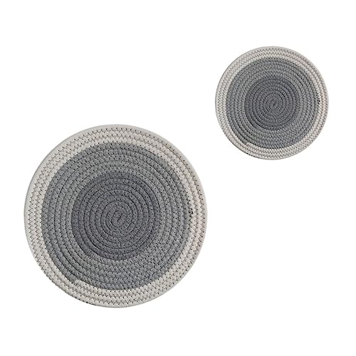 ULTECHNOVO 2 Stücke Rund Tischset aus Baumwollseil Wärmeisolierende Saugfähige Platzmatte Gewebt 18cm 30cm Grau Weiß für Zuhause ULTECHNOVO 2 Stücke Rund Tischset aus Baumwollseil Wärmeisolierende Saugfähige Platzmatte Gewebt 18cm 30cm Grau Weiß für Zuhause von ULTECHNOVO
