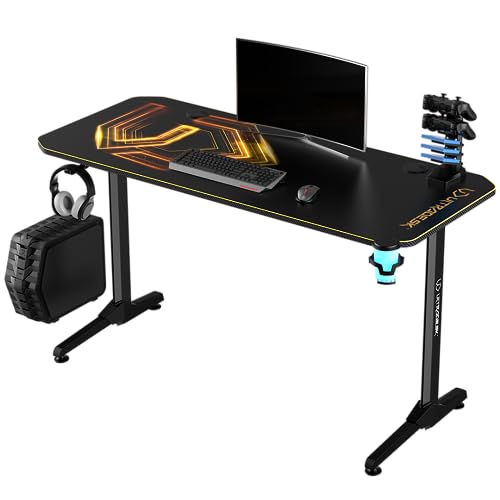 ULTRADESK FRAG V3 Computertisch Gaming-Schreibtisch - Gaming Tisch Stahlkonstruktion - Platz für Zwei Monitore - Futuristische Formen - Beinfreiheit und Mehr - Inklusive Zubehör - 140x60cm - Gold von ULTRADESK