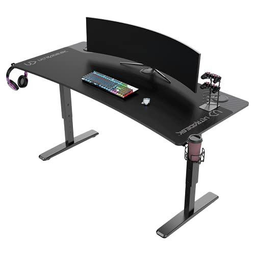 ULTRADESK Cruiser |Computertisch Gaming-Schreibtisch für bis zu 3 Monitore mit 3 Kabeldurchlässen, Ablage für Steckdosenleiste, XXL-Mauspad | Stahlrahmen, Schwarzes Pad, Rundschnitt 160x70 cm von ULTRADESK