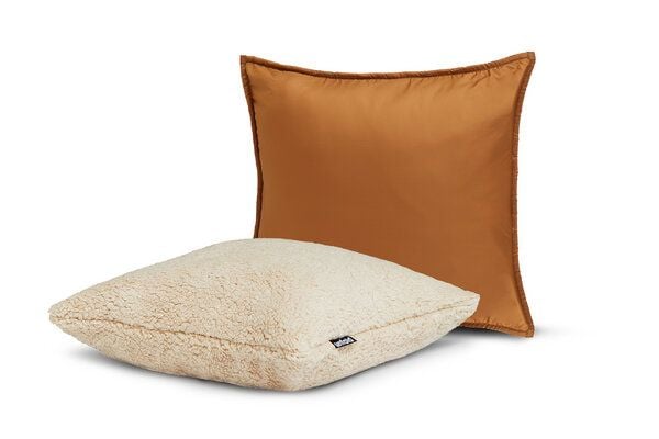 UNFOLD Wendbarer und kuscheliger Kissenbezug aus recyceltem Material UNFOLD Wendbarer und kuscheliger Kissenbezug aus recyceltem Material von UNFOLD