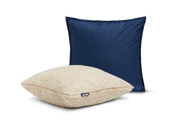 UNFOLD Wendbarer und kuscheliger Kissenbezug aus recyceltem Material UNFOLD Wendbarer und kuscheliger Kissenbezug aus recyceltem Material von UNFOLD