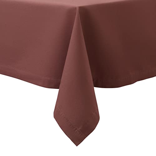 URBANARA Tischdecken Set Luzia - 1x Tischdecke 160x240 cm inkl 4er-Set Servietten 42 x 42 cm - 100% Baumwolle in Leinwandbindung, mit sanftem Stonewashed-Finish und natürlichen Knitter, Maron URBANARA Tischdecken Set Luzia - 1x Tischdecke 160x240 cm inkl 4er-Set Servietten 42 x 42 cm - 100% Baumwolle in Leinwandbindung, mit sanftem Stonewashed-Finish und natürlichen Knitter, Maron von URBANARA