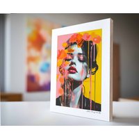 Handgemachtes Pop Art Portrait in Korall | Knallige Farben Und Lebhafte Strukturen Feminine Kunst A3 Mit Wandhalterung Wie Bilderrahmen von URBANKUNST
