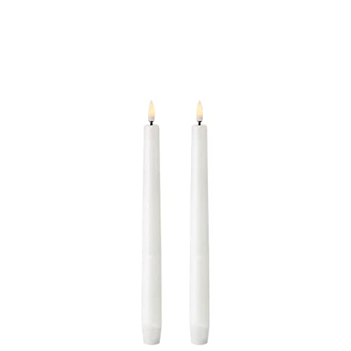 UYUNI Piffany Copenhagen Lighting flammenlose LED-Kerzen, batteriebetrieben, konisch, mit Schalter Nordisches Weiß, Doppelpack (Nordisches Weiß, W2,3 x H25 cm) UYUNI Piffany Copenhagen Lighting flammenlose LED-Kerzen, batteriebetrieben, konisch, mit Schalter Nordisches Weiß, Doppelpack (Nordisches Weiß, W2,3 x H25 cm) von UYUNI