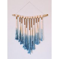 Handgefärbter Wandbehang Aus Baumwolle Mit Vintage Metallicgarn von Uccellinodesigns