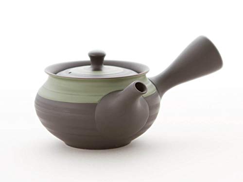 UKOU Japanische Tee-Kanne Kyusu 360 ml. Integriertes Tee-Sieb, Edelstahl. Echter Tokoname-Ton UKOU Japanische Tee-Kanne Kyusu 360 ml. Integriertes Tee-Sieb, Edelstahl. Echter Tokoname-Ton von Ukou