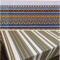 Tischläufer „Trident Sing", Gestreift, Folkloristisch, Ukrainisch, Weiß, Blau, Gelb, Winterdeko, 50 X 150 cm | 20 60 Zoll, Weihnachtsgeschenk Tischläufer „Trident Sing", Gestreift, Folkloristisch, Ukrainisch, Weiß, Blau, Gelb, Winterdeko, 50 X 150 cm | 20 60 Zoll, Weihnachtsgeschenk von Ukrainevintage