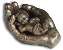°° Keramik-Figur "Hand mit Kind" (bronzefarben) von Uljö