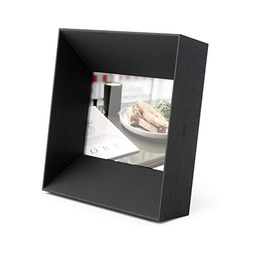 Umbra Lookout Bilderrahmen 10x15 cm aus Holz zum Aufstellen und Hängen, Tischbilderrahmen, Wandbilderrahmen für Hochformat und Querformat, Schwarz, 4X6 von Umbra