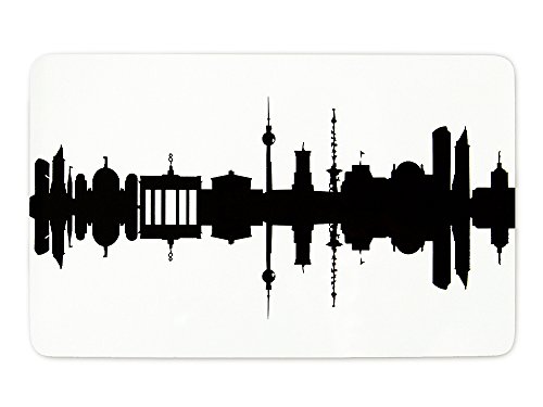 44spaces Original-Frühstücksbrettchen Berlin Skyline in schwarz Design-Brettchen aus Melamin, spülmaschinenfest, 23,5x14,5cm von 44spaces
