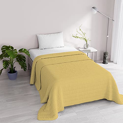 Satin Stripes Sommer Steppdecke, Polyester, Gelb, 170x250 cm von Italian Bed Linen