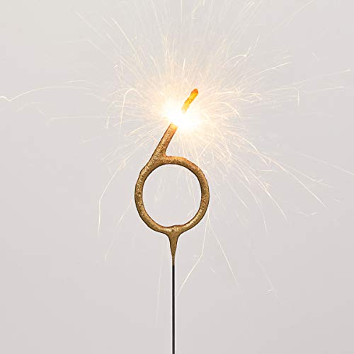 Wondercandle Zahl 6 in gold - Wunderkerze 18 cm Goldstück Design von Unbekannt