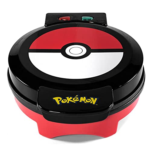 Uncanny Brands - Pokemon Pokeball Maschine zum Erstellen Ihrer Waffeln mit dem Poke Ball - Europäischer Stecker - Typ C (WM1-POK-PK1-EU) - Geschenk Friki - Küche von Uncanny Brands