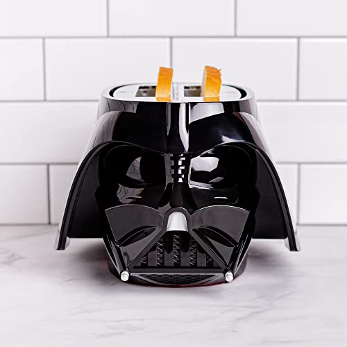 Uncanny Brands Star Wars Darth Vader Halo Toaster – leuchtet auf und macht Lichtschwertgeräusche von Uncanny Brands